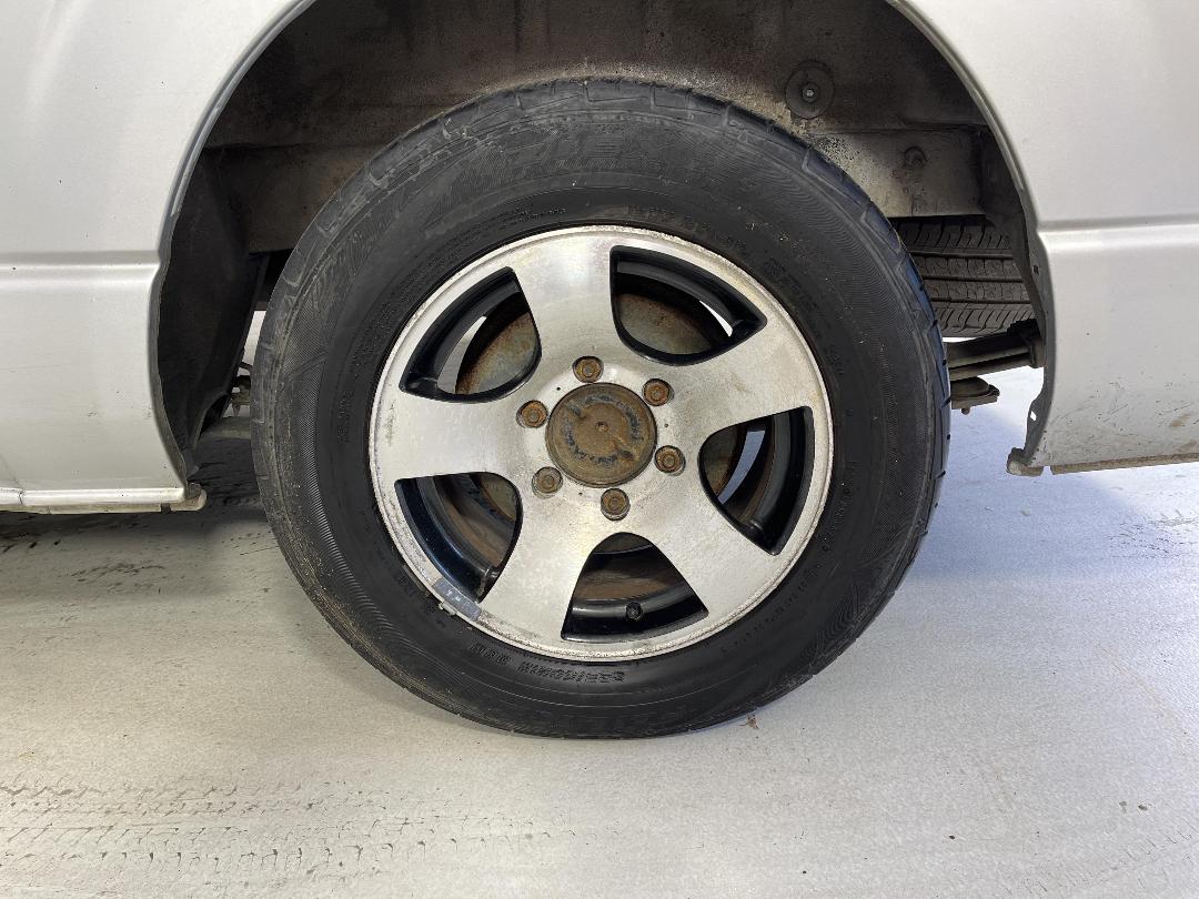 Photo '11' of Toyota Hiace Photo '11' of Toyota Hiace