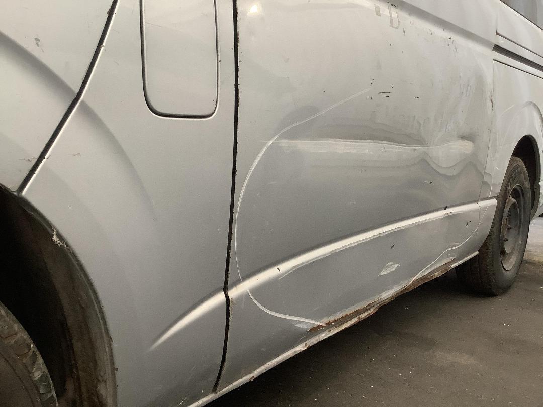 Photo '3' of Toyota Hiace