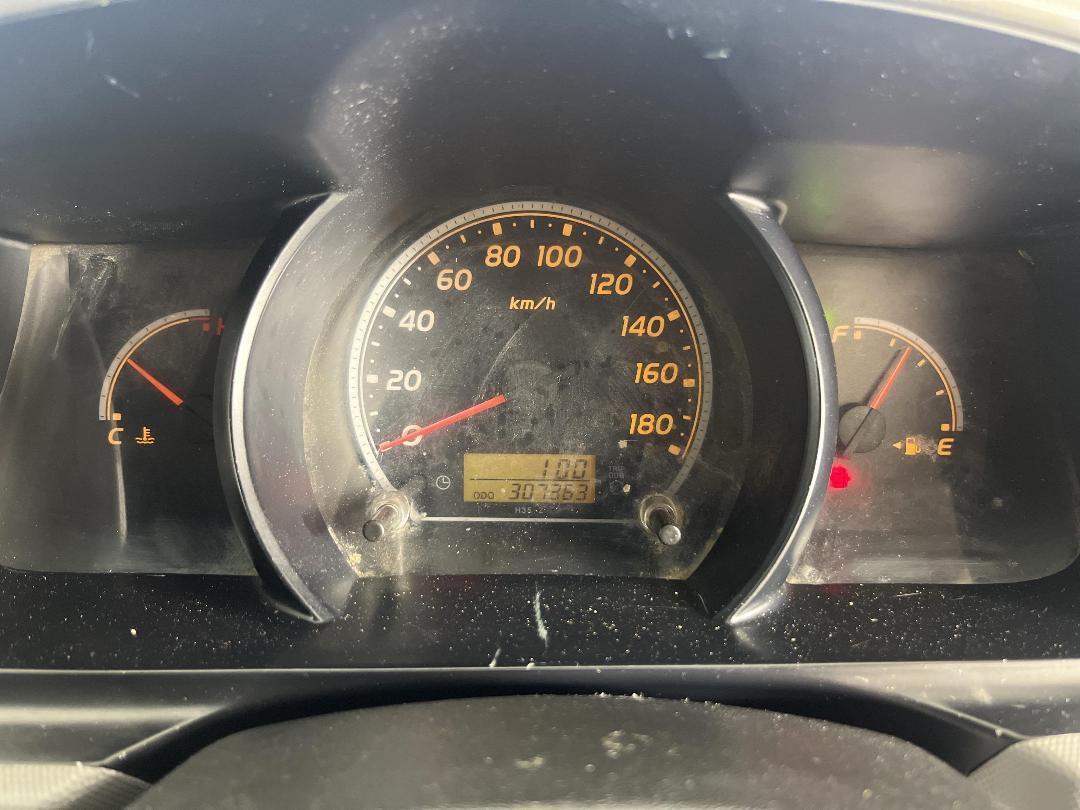 Photo '18' of Toyota Hiace Photo '18' of Toyota Hiace