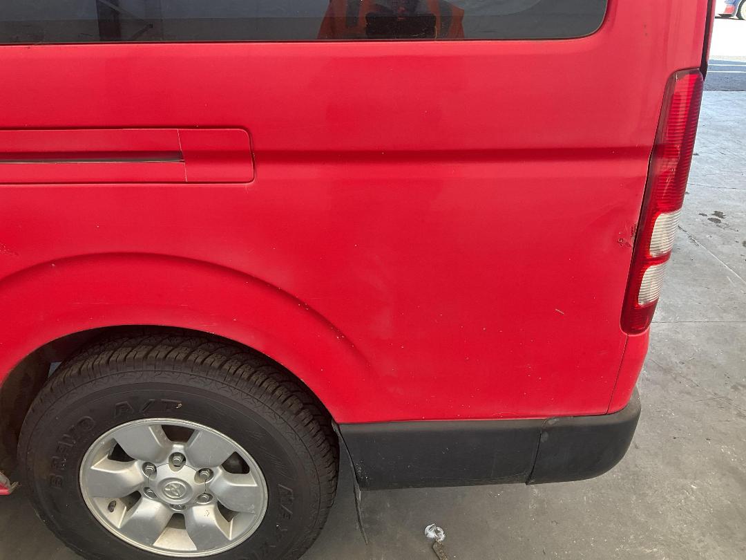 Photo '16' of Toyota Hiace T ZX