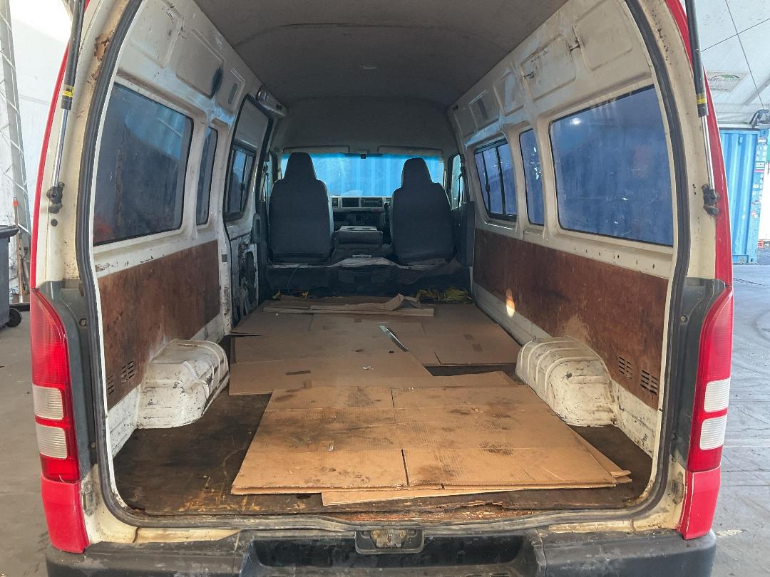 Photo '21' of Toyota Hiace T ZX