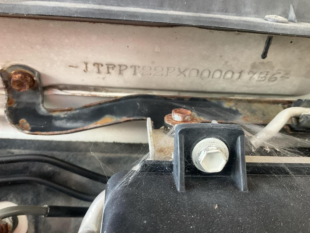 Photo '34' of Toyota Hiace T ZX