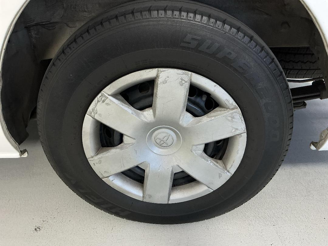 Photo '11' of Toyota Hiace