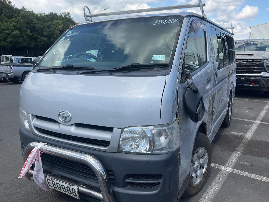 Photo '2' of Toyota Hiace T ZL Photo '2' of Toyota Hiace T ZL