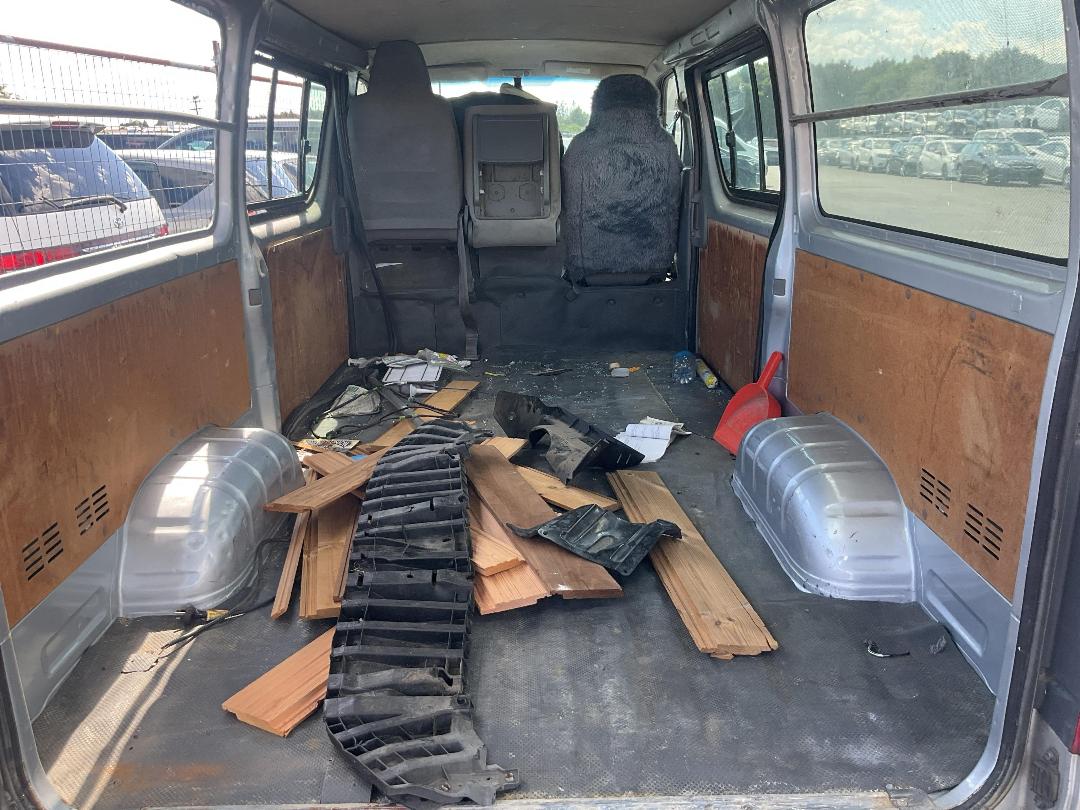 Photo '6' of Toyota Hiace T ZL Photo '6' of Toyota Hiace T ZL