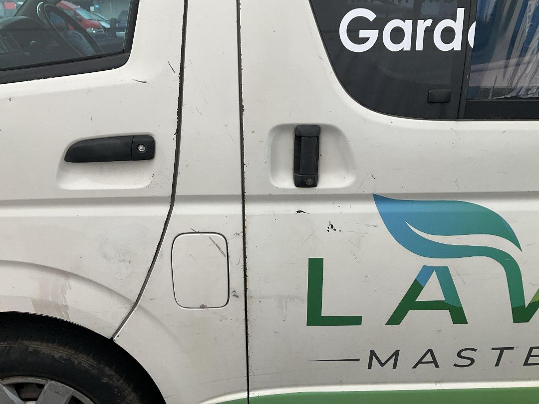 Photo '10' of Toyota Hiace Photo '10' of Toyota Hiace