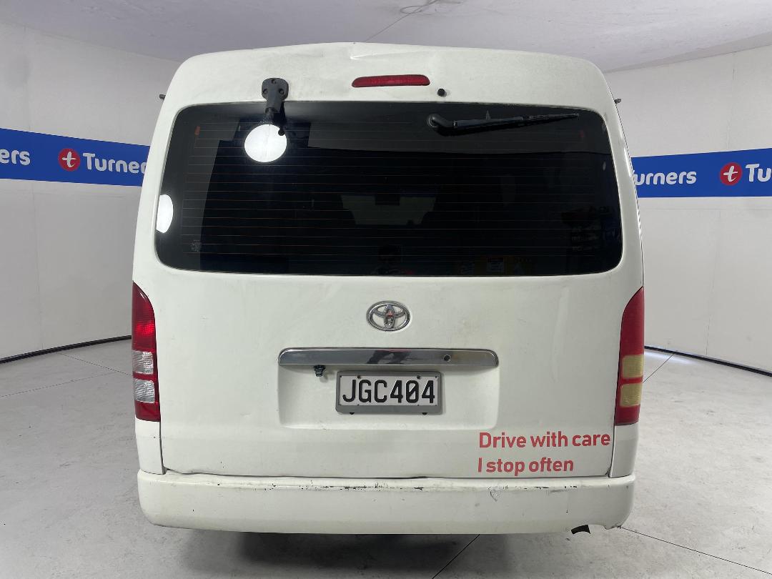 Photo '9' of Toyota Hiace Photo '9' of Toyota Hiace