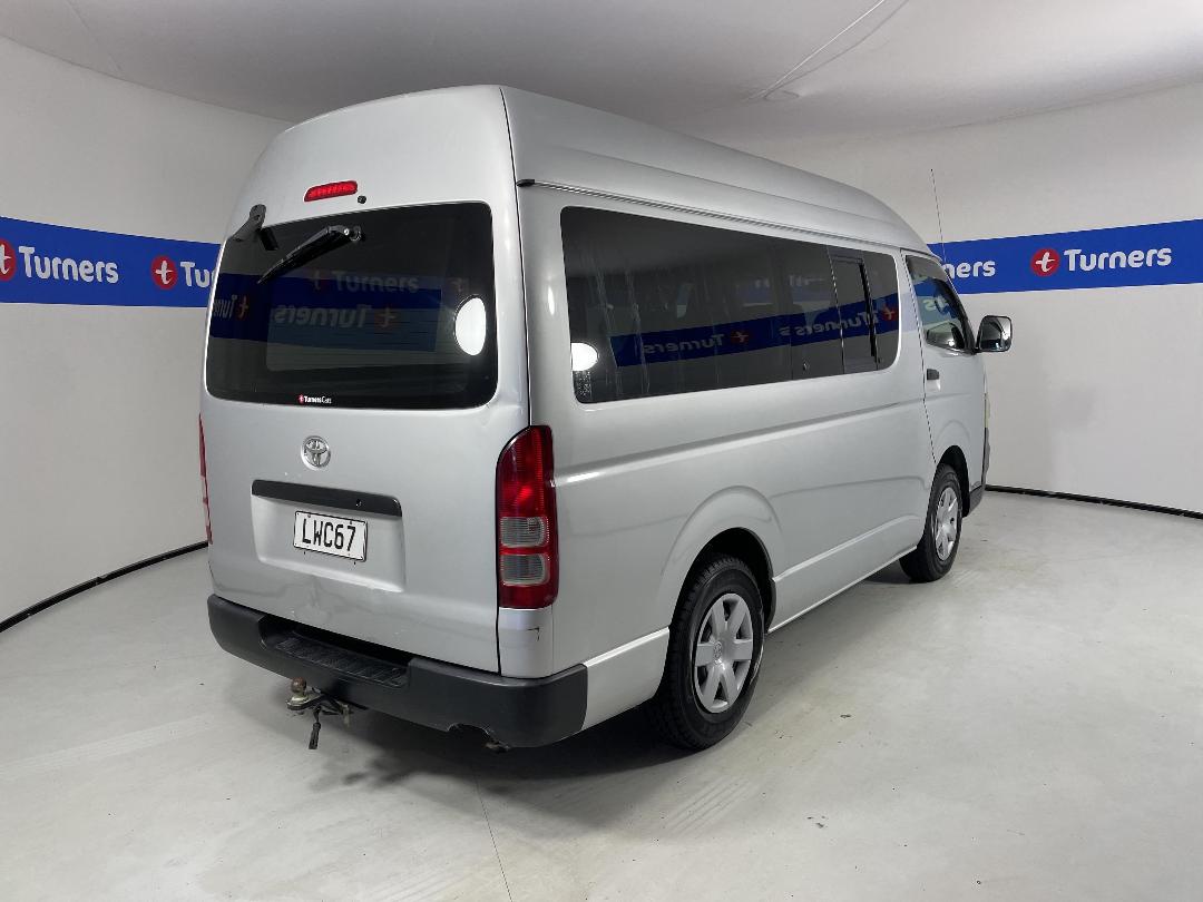 Photo '7' of Toyota Hiace