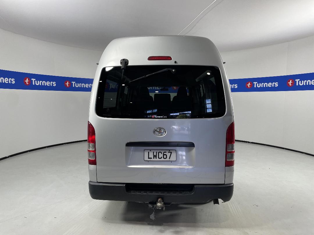 Photo '6' of Toyota Hiace