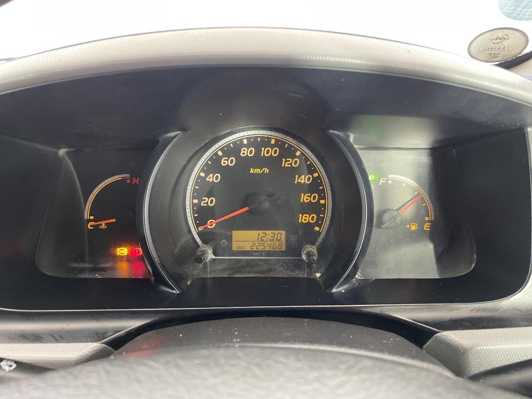 Photo '20' of Toyota Hiace