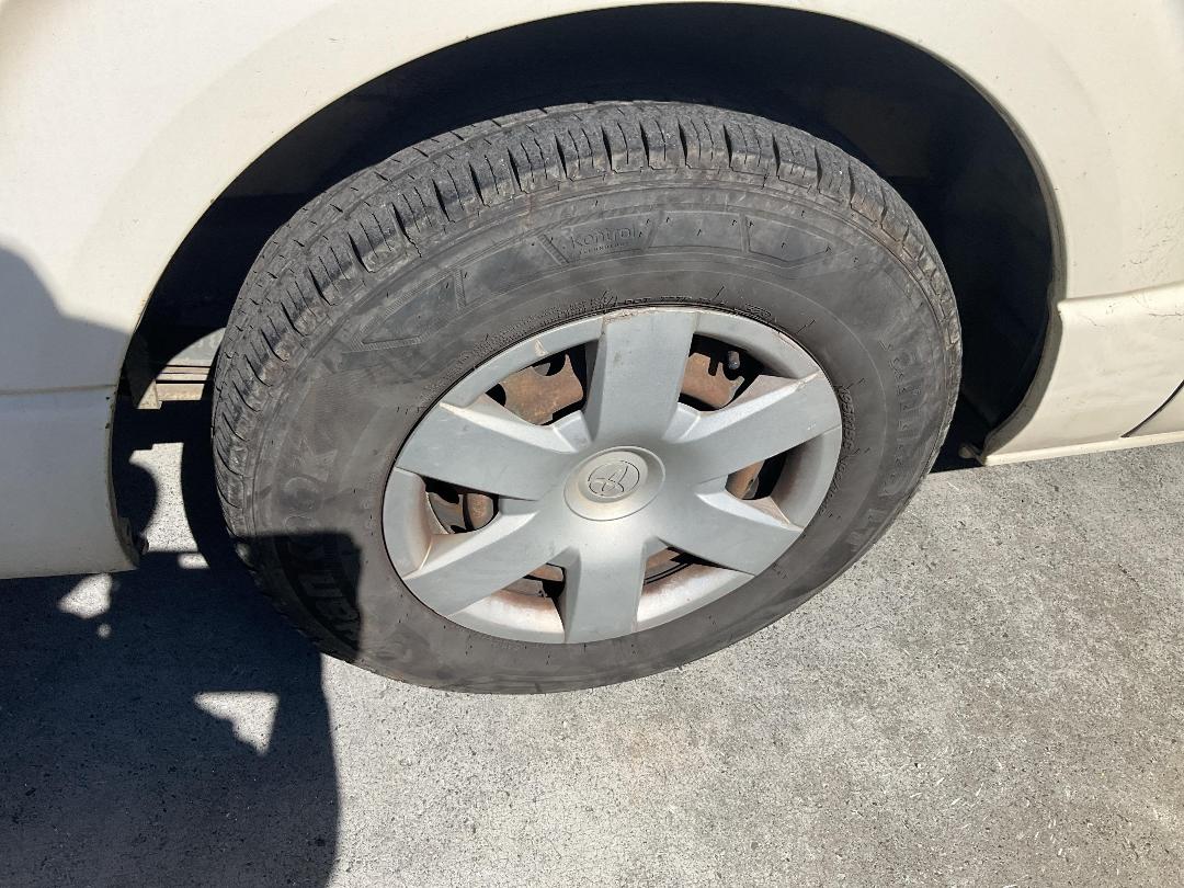 Photo '14' of Toyota Hiace Regius ACE