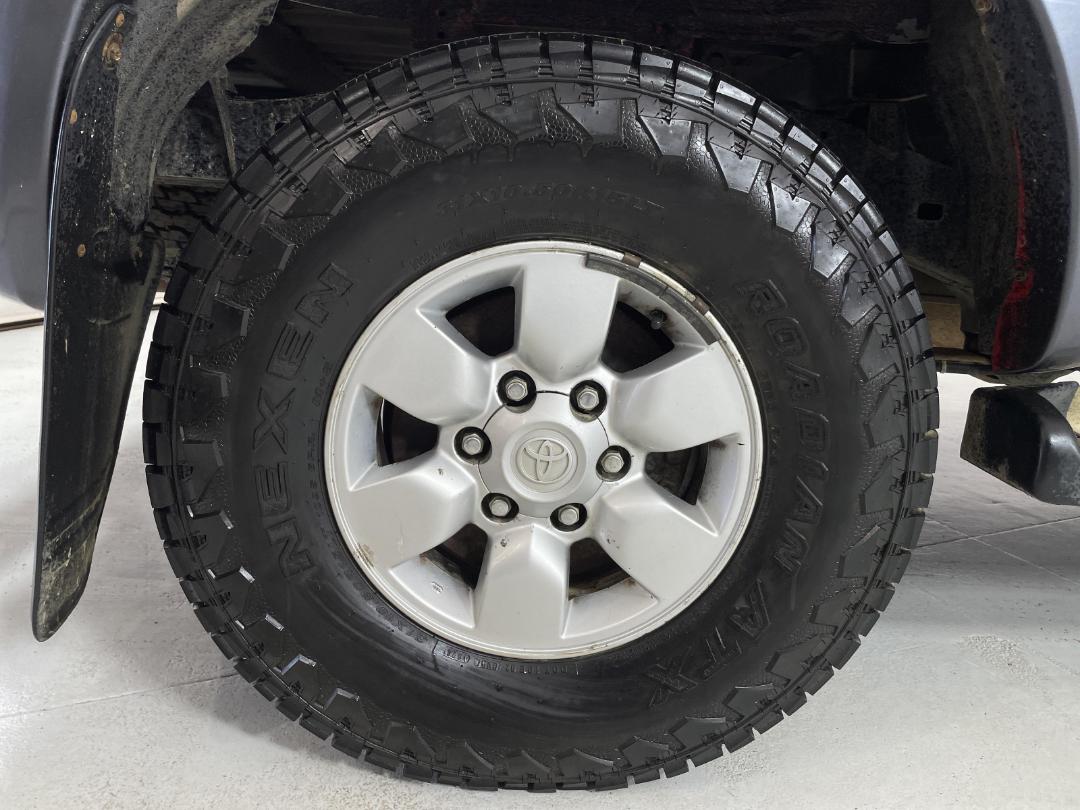 Photo '12' of Toyota Hilux Photo '12' of Toyota Hilux