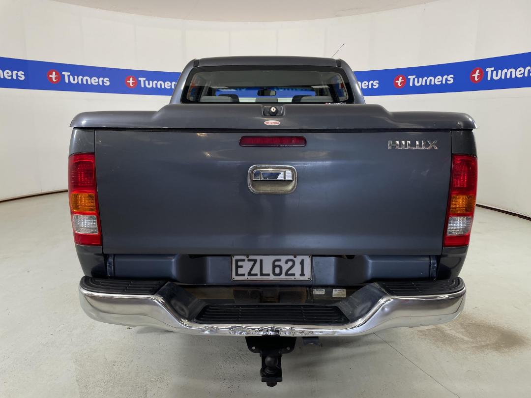 Photo '6' of Toyota Hilux Photo '6' of Toyota Hilux