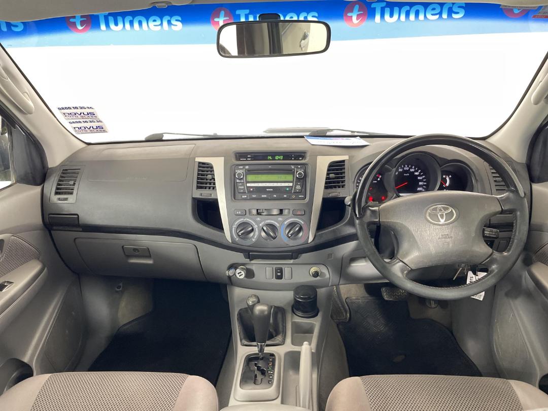 Photo '17' of Toyota Hilux Photo '17' of Toyota Hilux