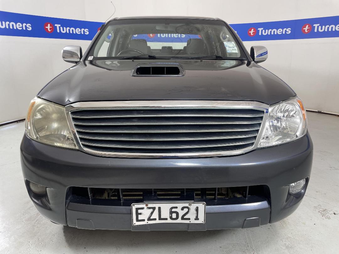 Photo '2' of Toyota Hilux