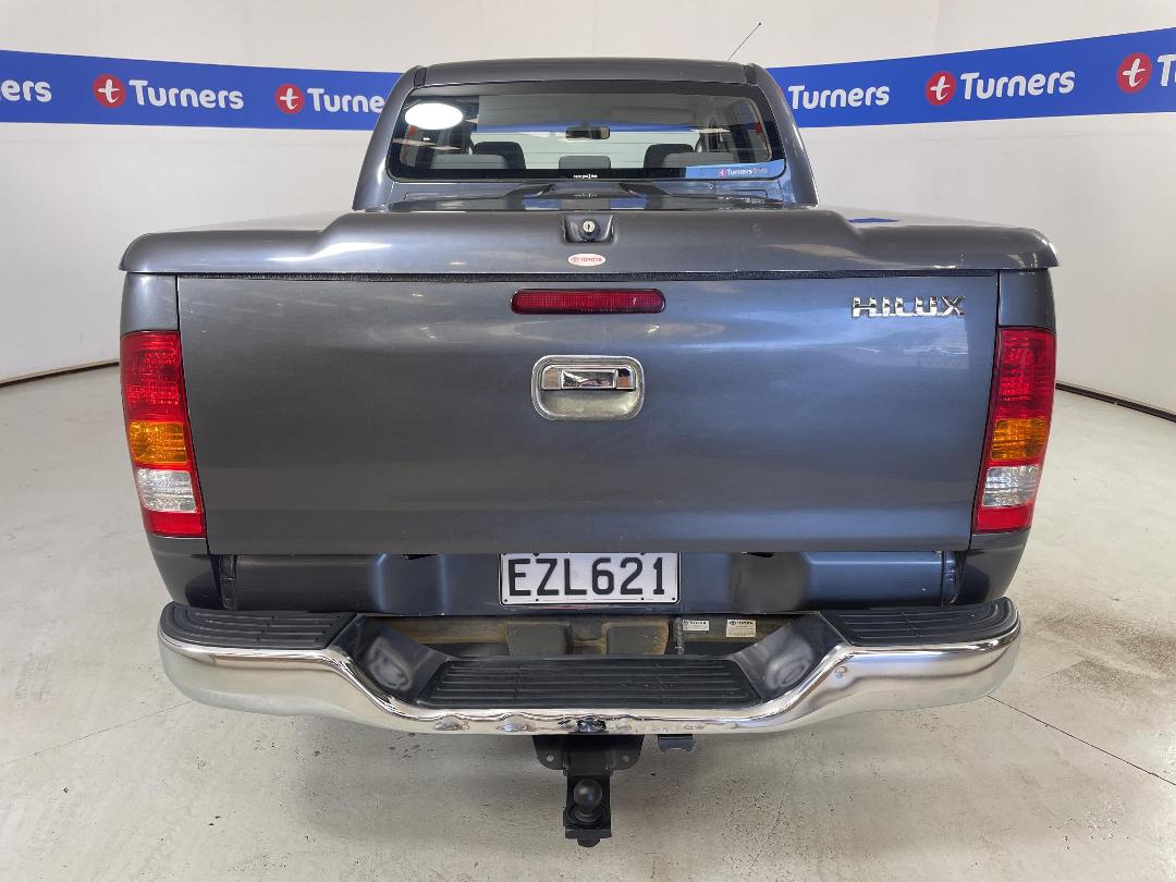 Photo '6' of Toyota Hilux