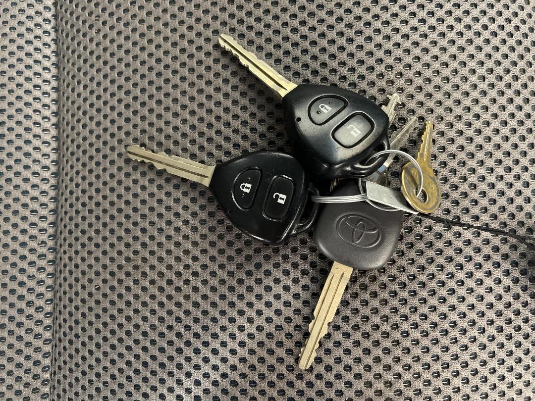 Photo '22' of Toyota Hilux