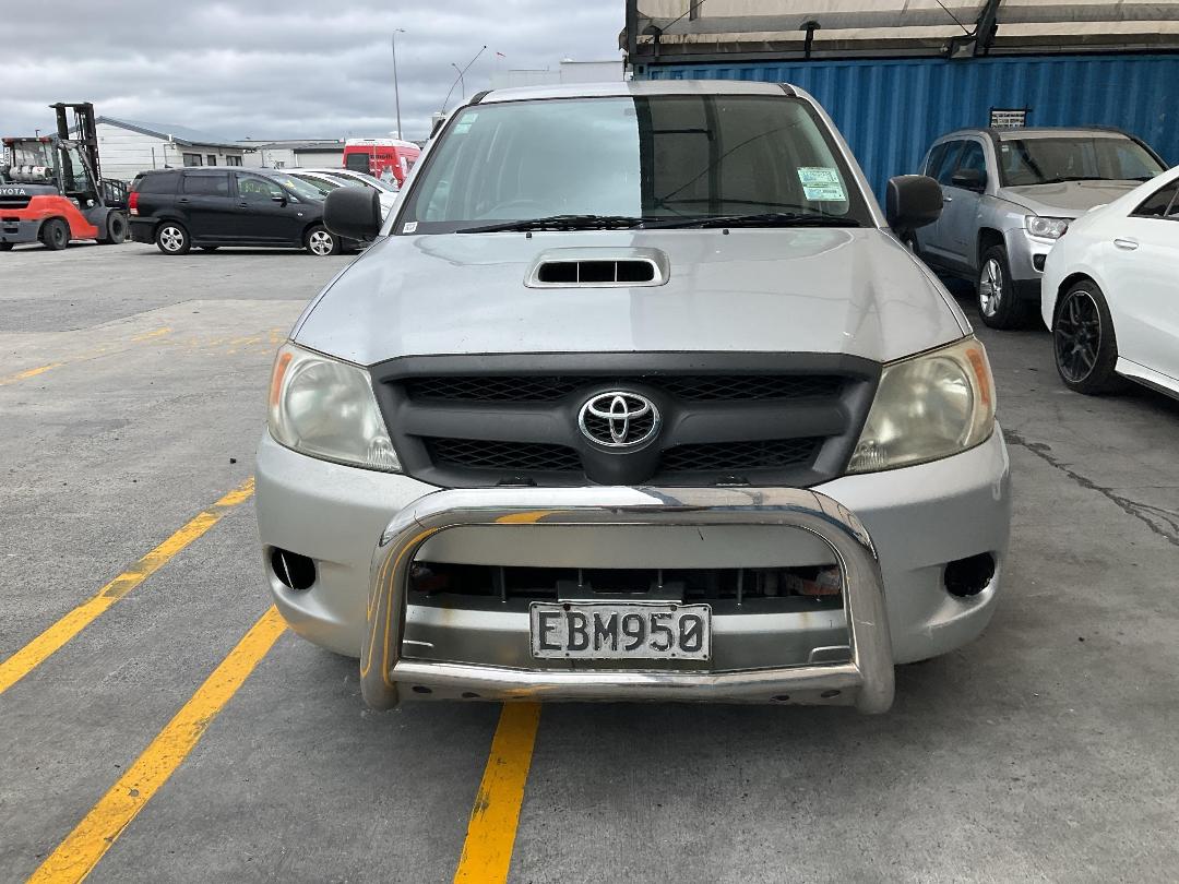 Photo '2' of Toyota Hilux TD D/C