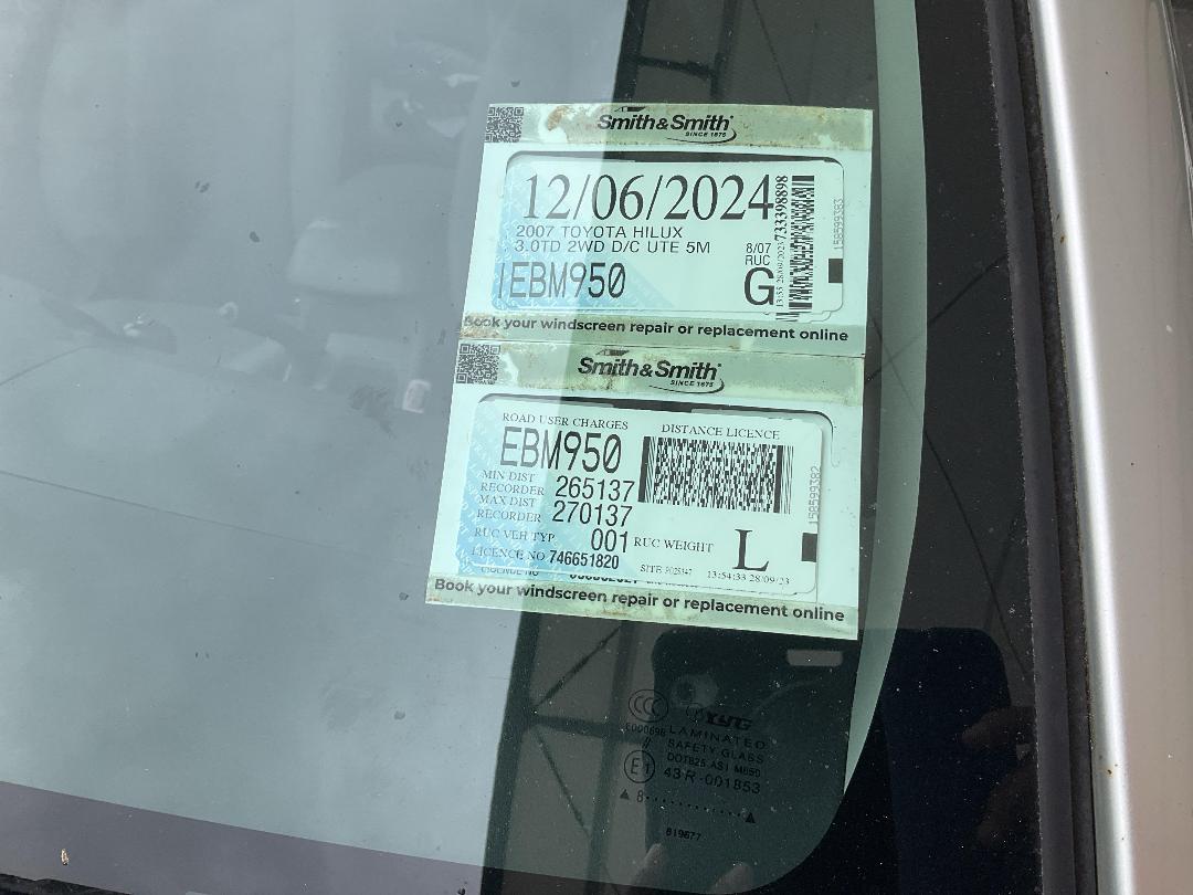 Photo '14' of Toyota Hilux TD D/C