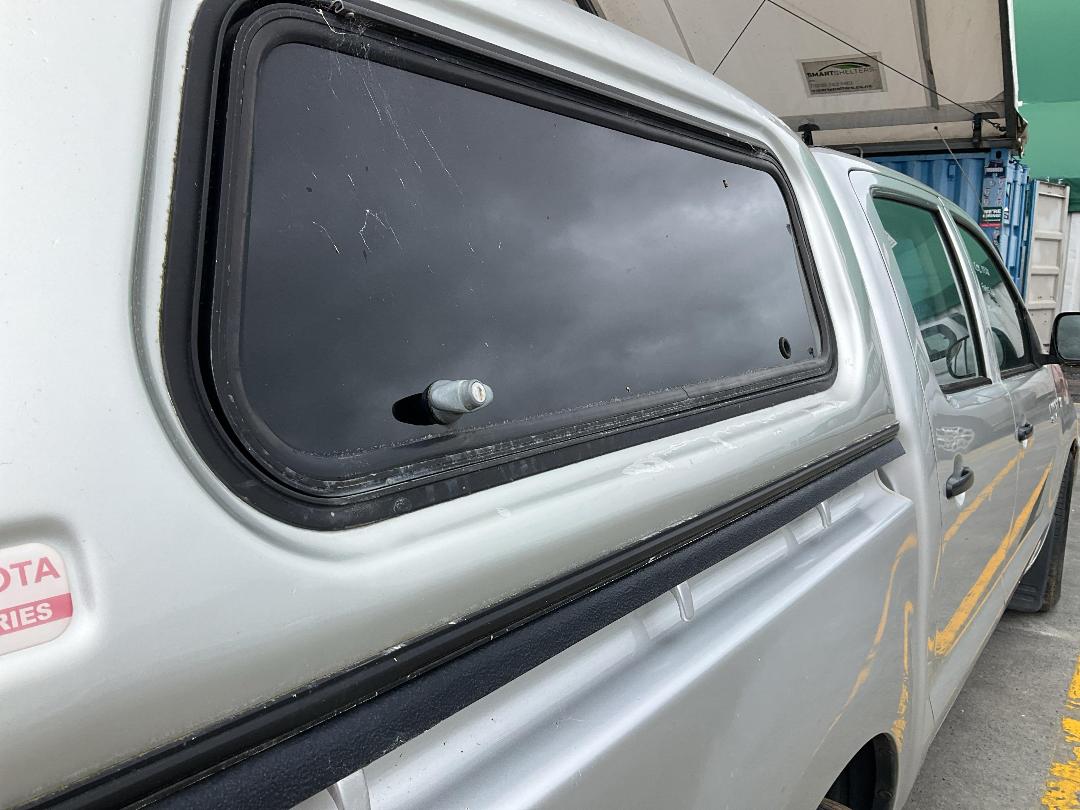 Photo '35' of Toyota Hilux TD D/C