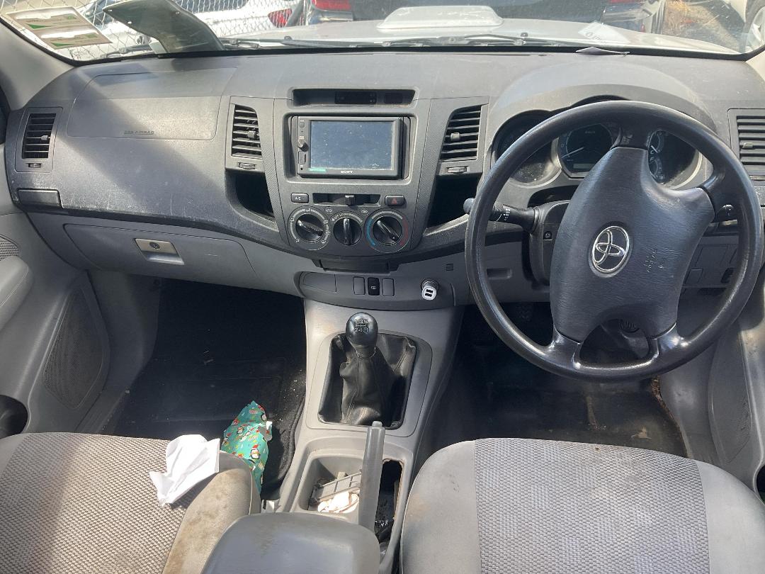 Photo '9' of Toyota Hilux TD D/C