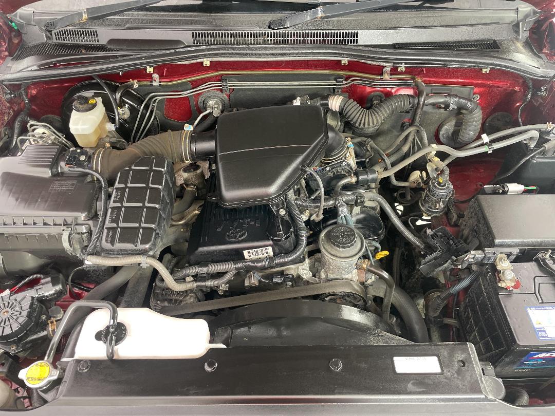 Photo '13' of Toyota Hilux