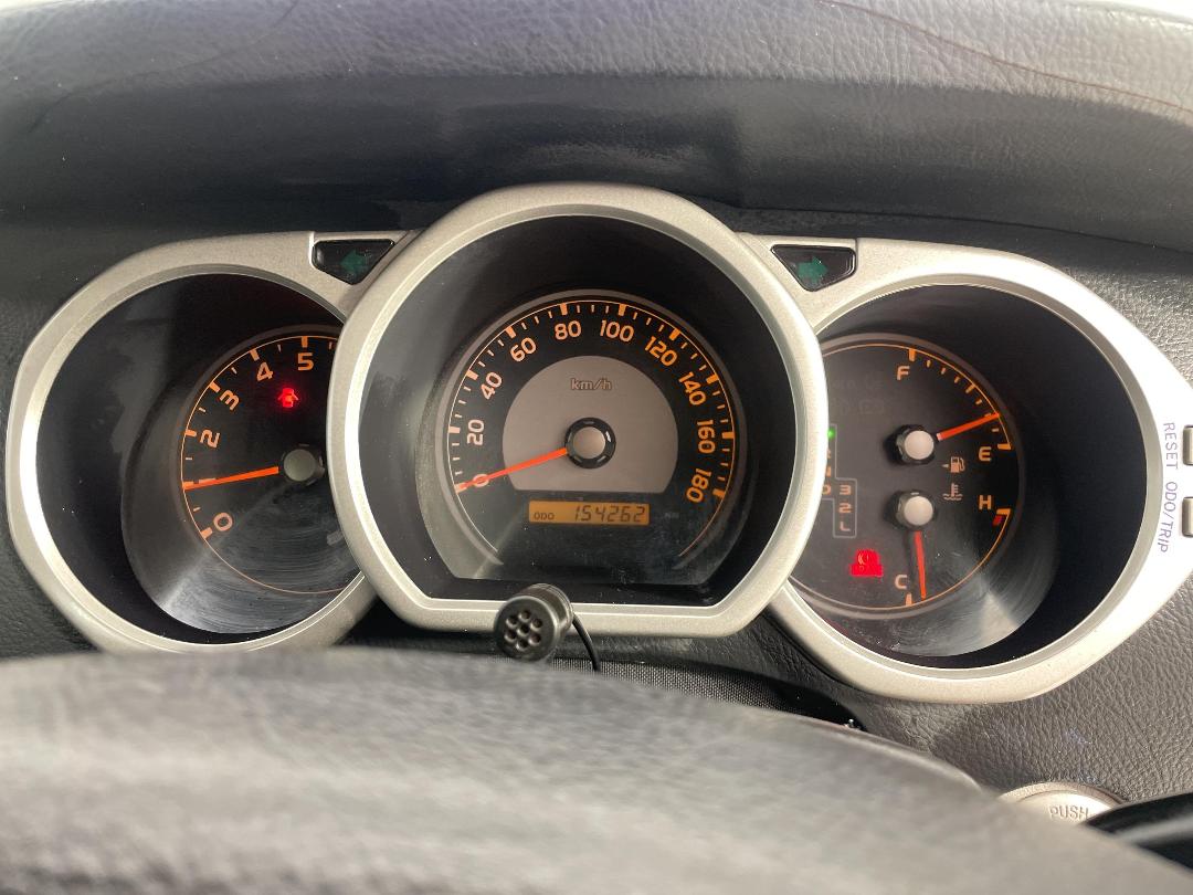 Photo '21' of Toyota Hilux