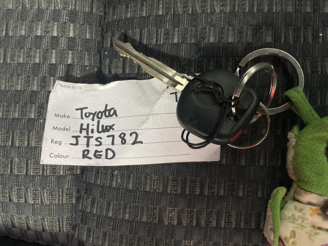 Photo '22' of Toyota Hilux