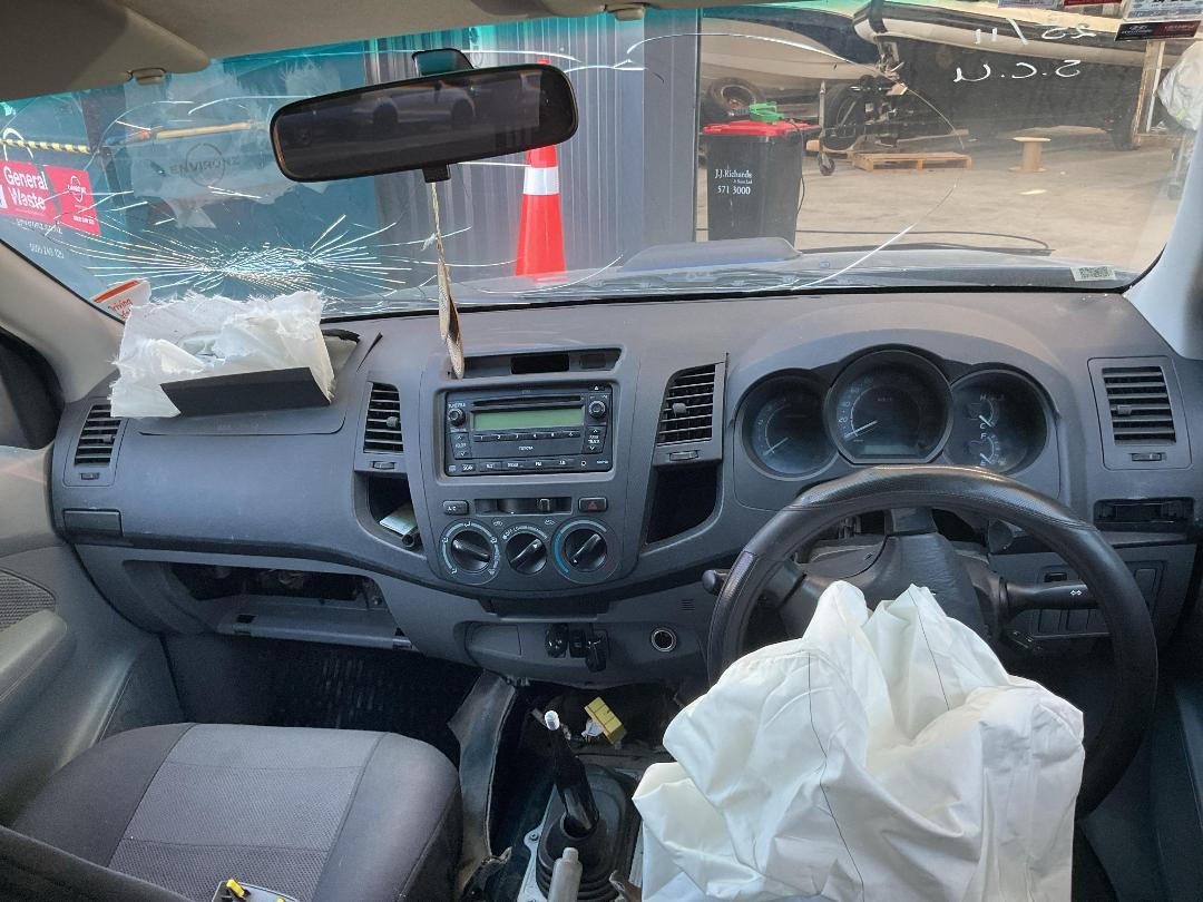 Photo '19' of Toyota Hilux TD D/C