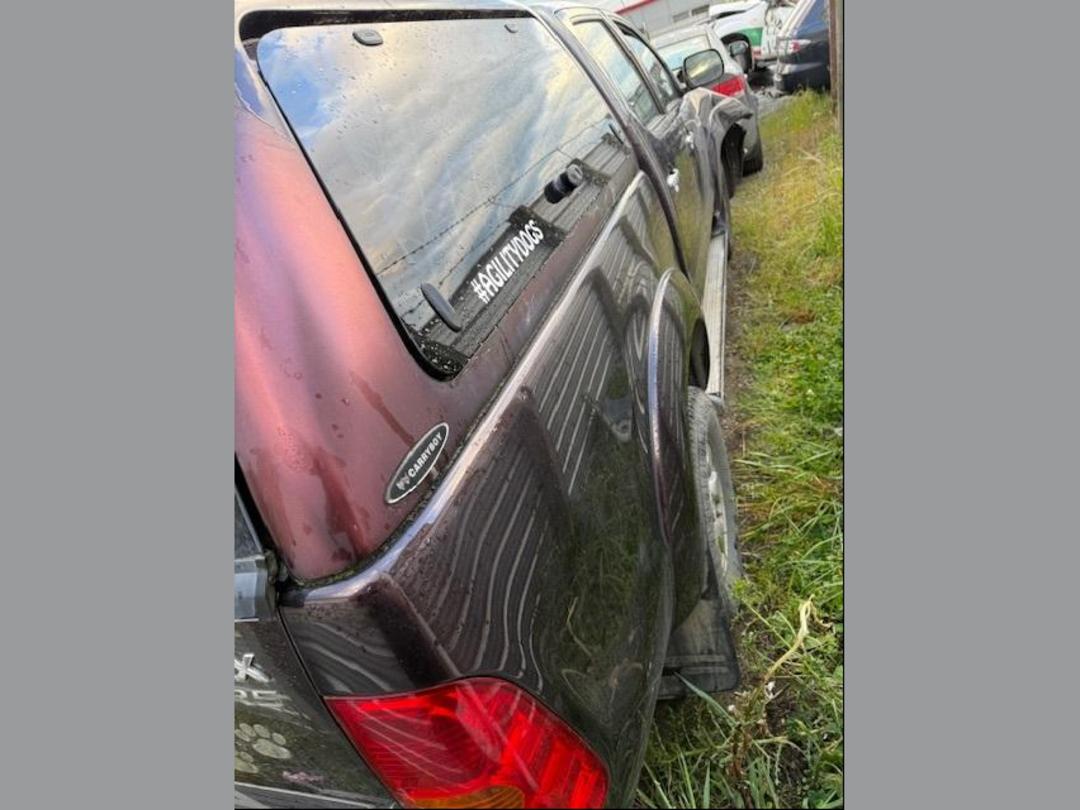 Photo '6' of Toyota Hilux TD SR5 DCU 4A