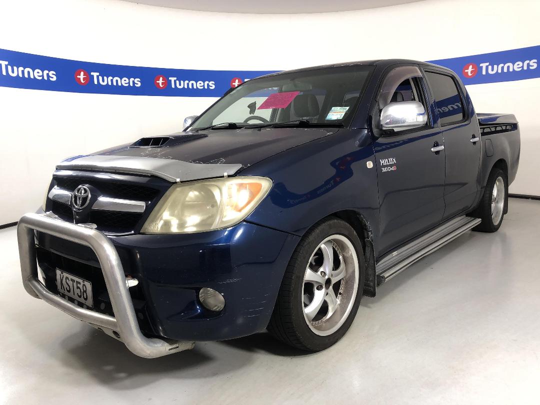 Photo '4' of Toyota Hilux TD D/C