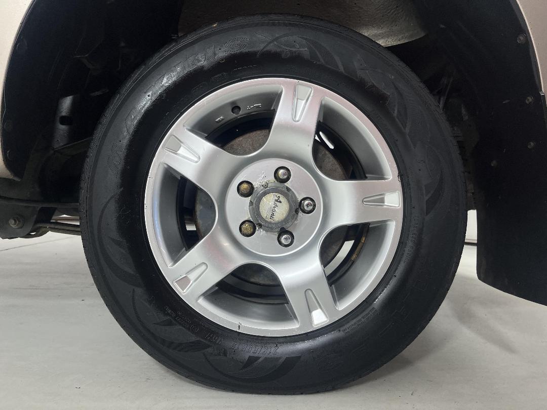 Photo '11' of Toyota Hilux