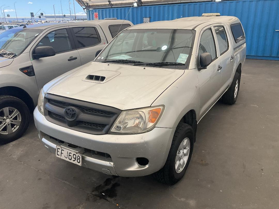 Photo '6' of Toyota Hilux TD DCU