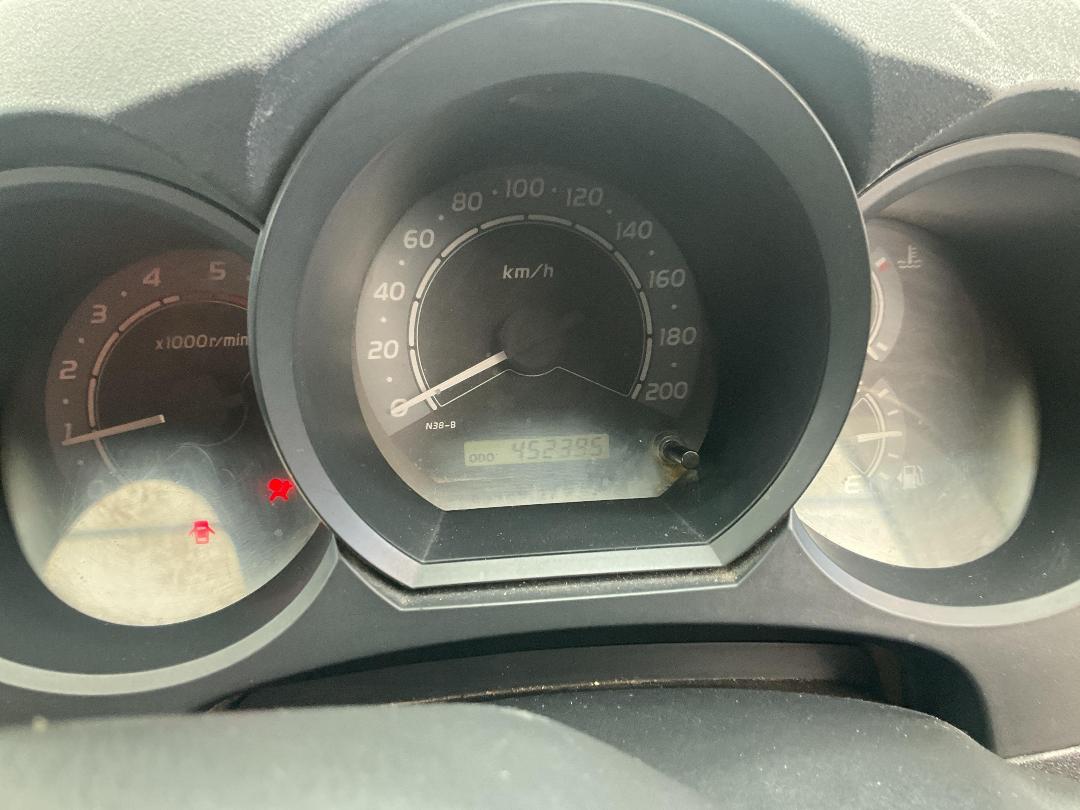 Photo '22' of Toyota Hilux TD DCU