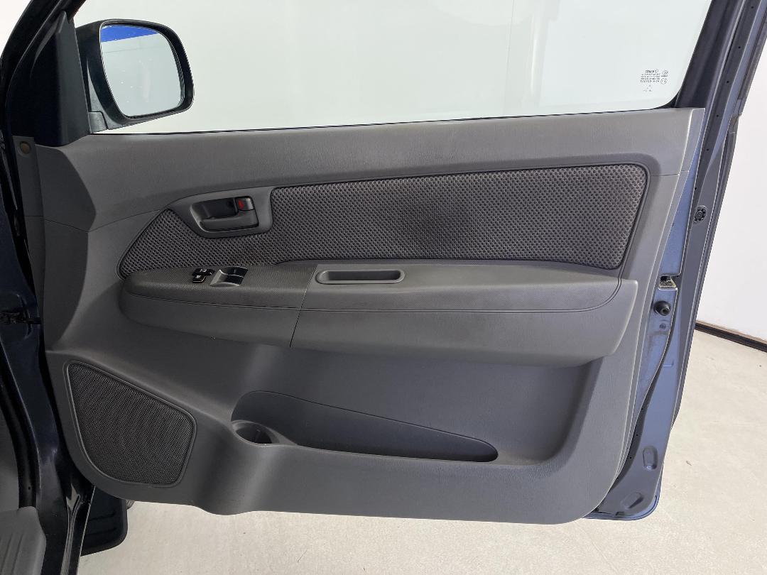 Photo '15' of Toyota Hilux Photo '15' of Toyota Hilux