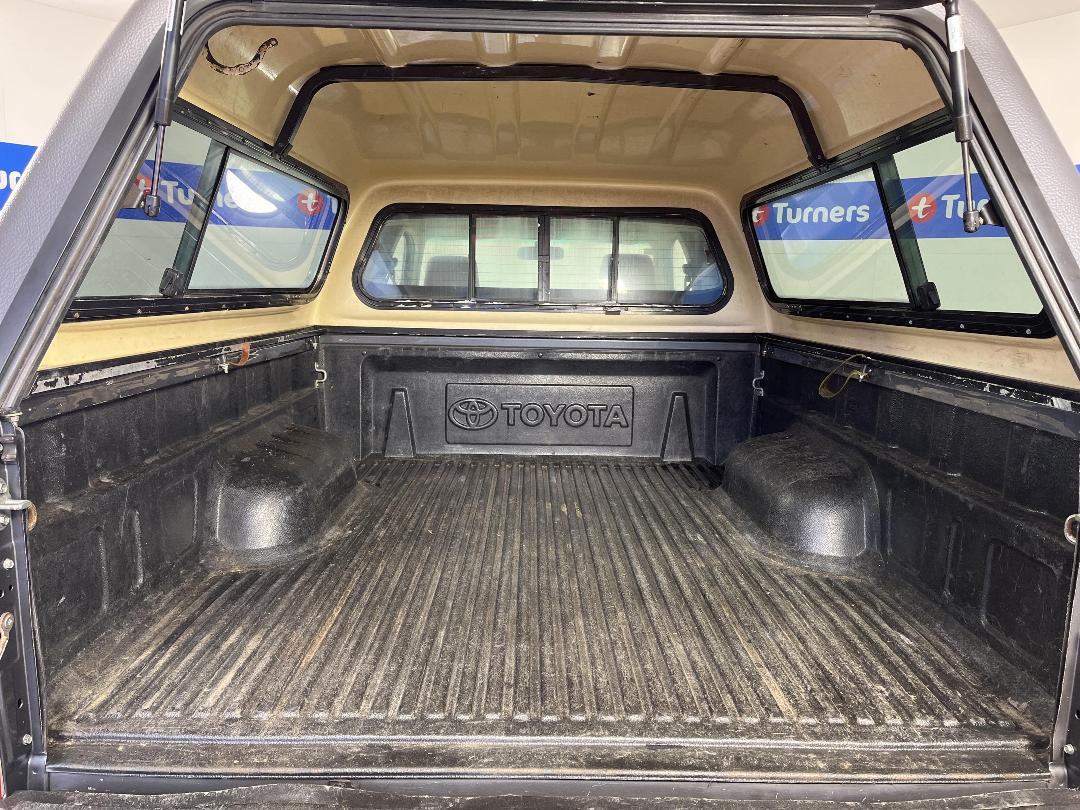 Photo '14' of Toyota Hilux Photo '14' of Toyota Hilux