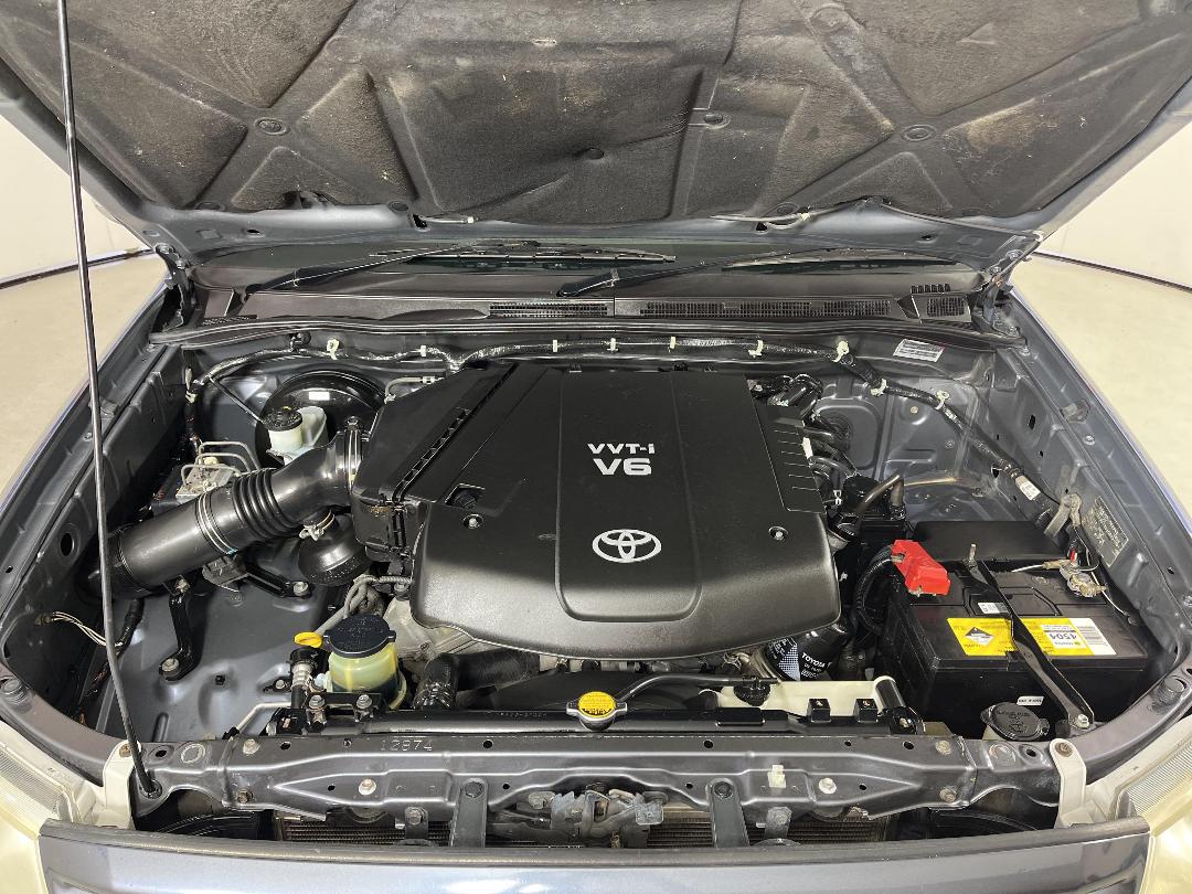 Photo '13' of Toyota Hilux Photo '13' of Toyota Hilux