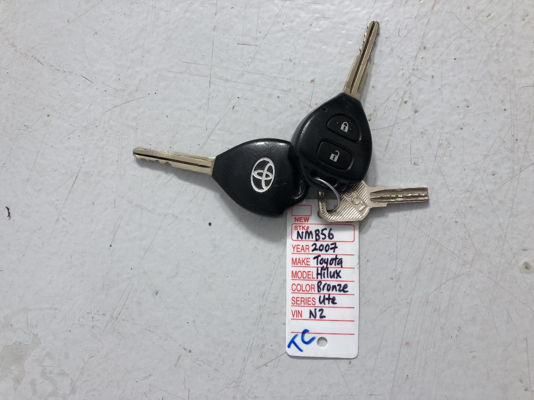 Photo '22' of Toyota Hilux