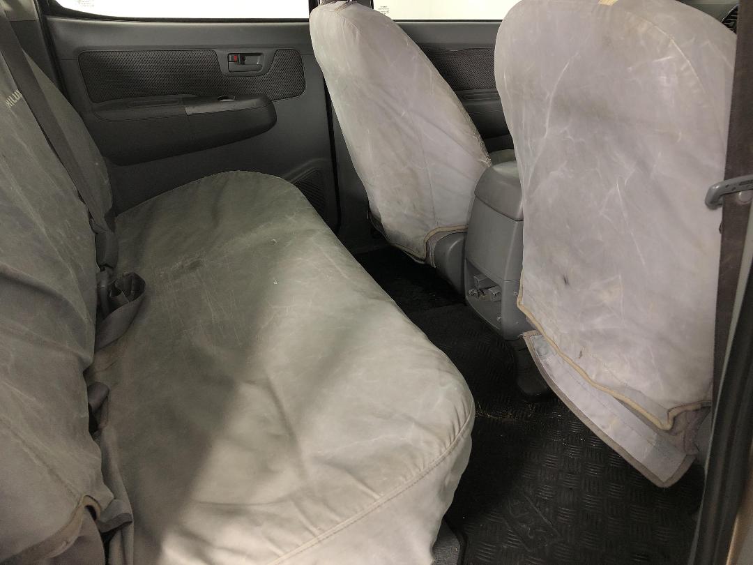 Photo '20' of Toyota Hilux