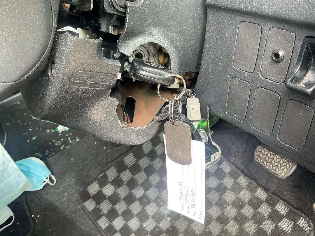 Photo '18' of Toyota Ipsum LTD