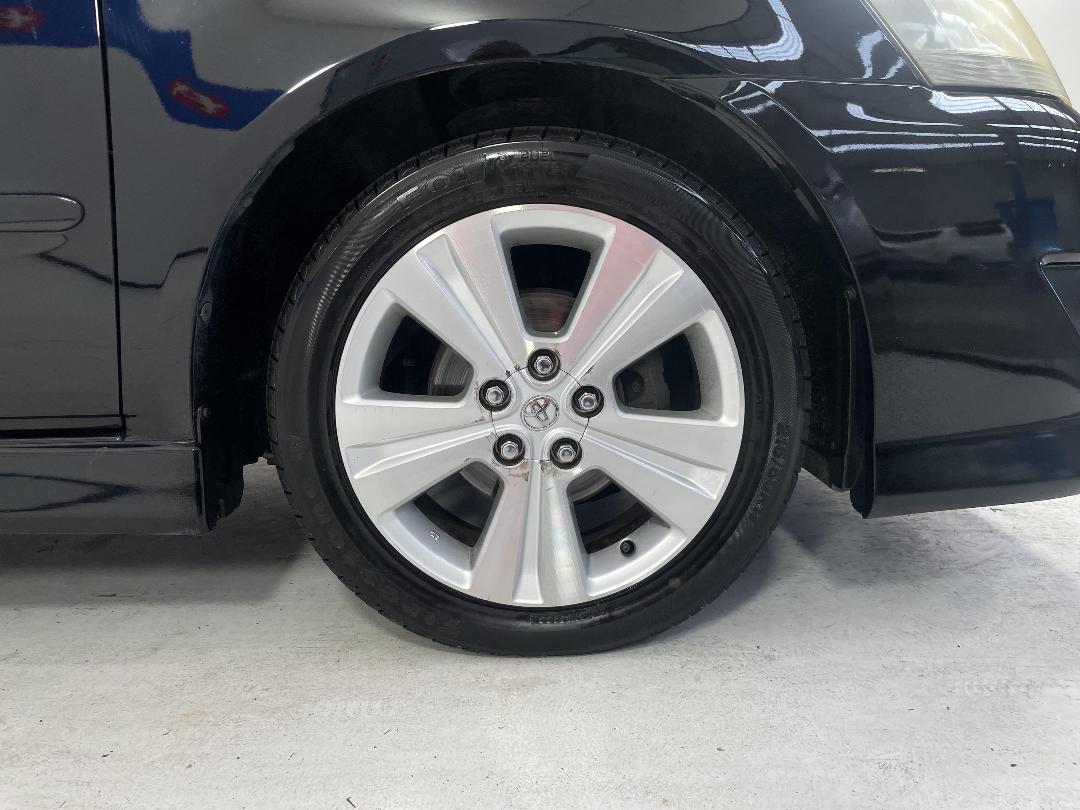 Photo '9' of Toyota Ipsum