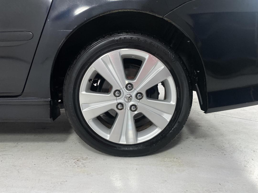 Photo '11' of Toyota Ipsum