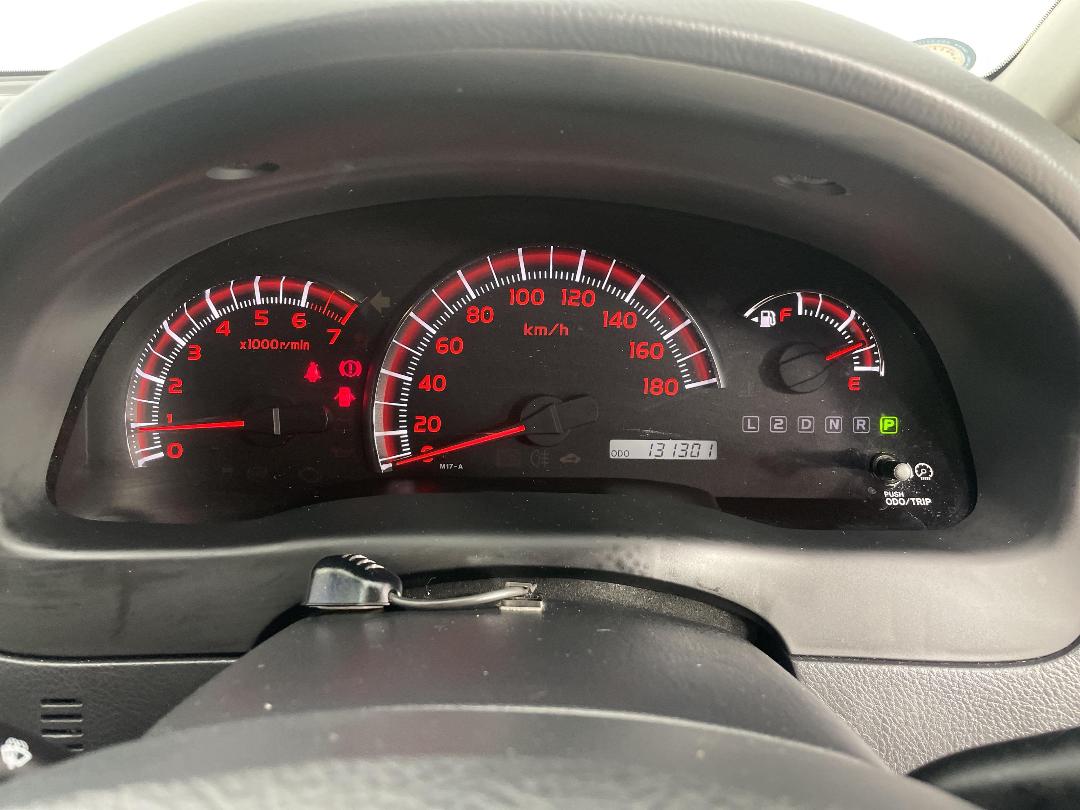 Photo '21' of Toyota Ipsum