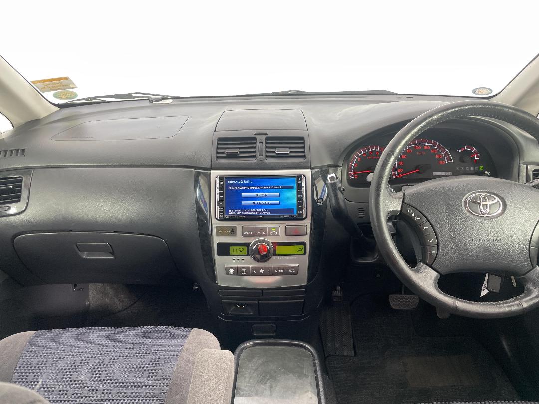 Photo '17' of Toyota Ipsum