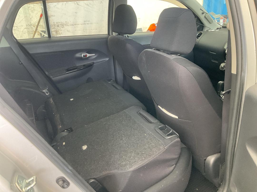 Photo '25' of Toyota IST