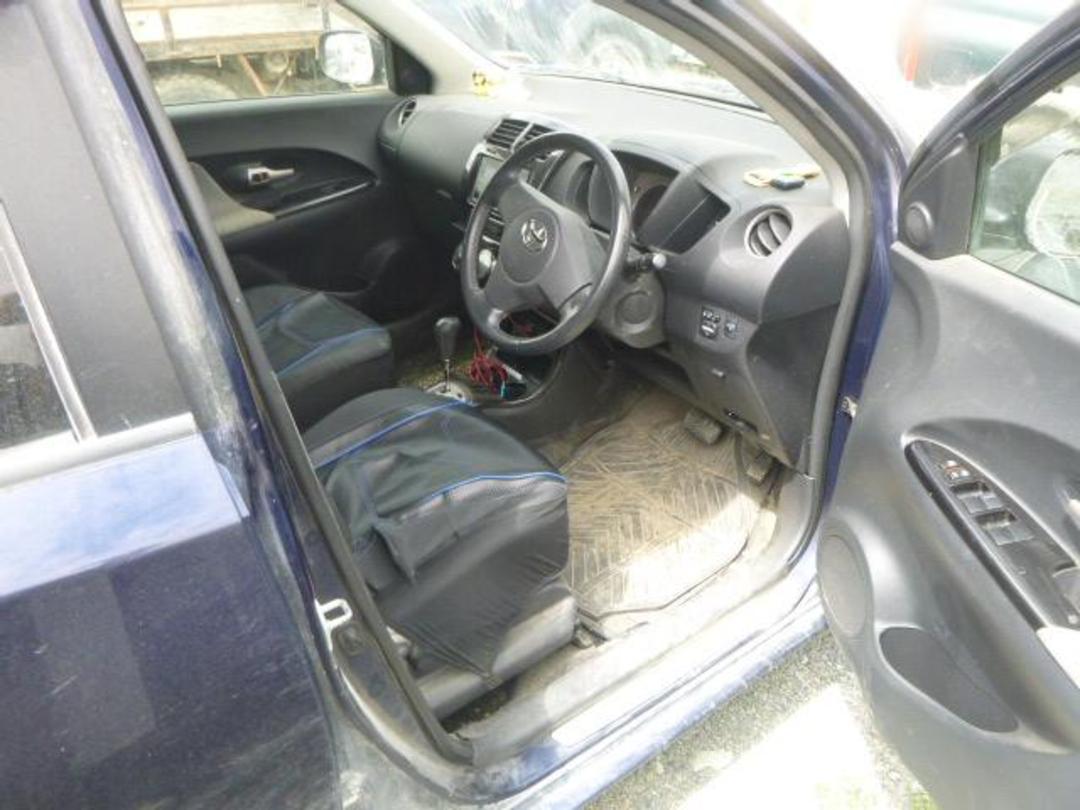 Photo '14' of Toyota IST