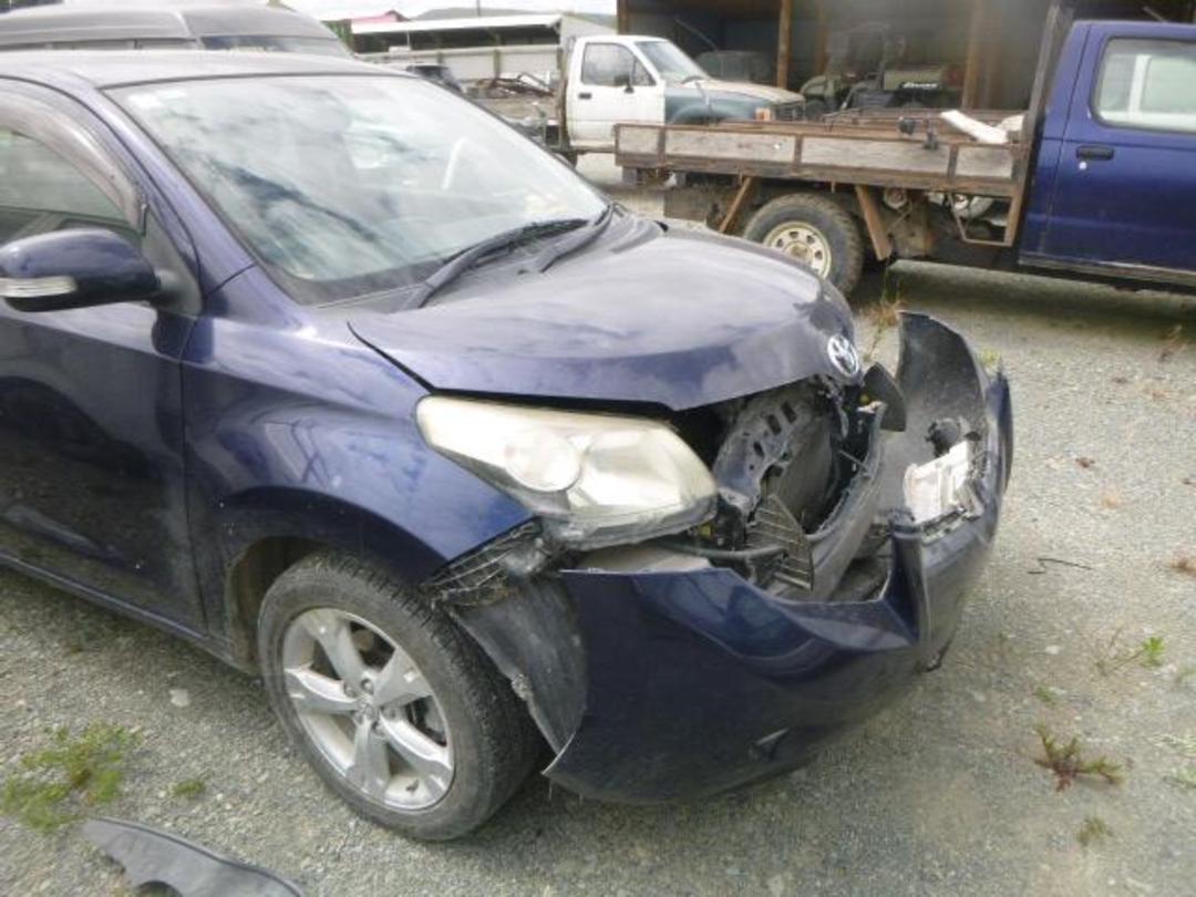 Photo '31' of Toyota IST