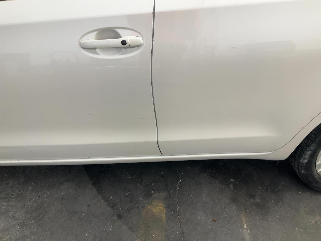 Photo '9' of Toyota IST