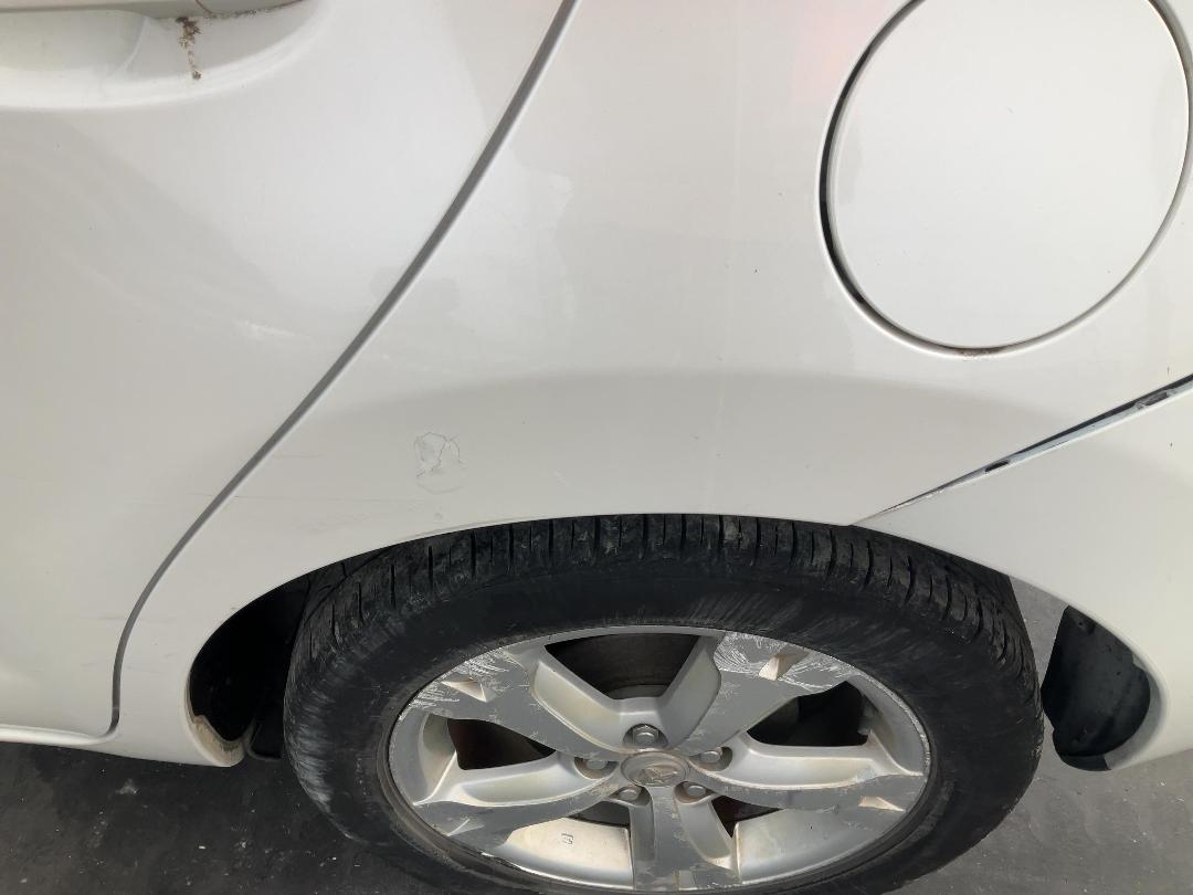 Photo '11' of Toyota IST