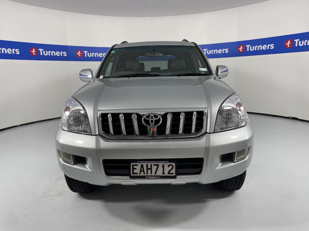 Photo '2' of Toyota Landcruiser Prado
